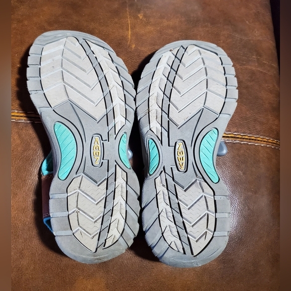 Keen Sandals Women's 7.5 Brown Teal Hiking Shoes Waterproof - Picture 6 of 9